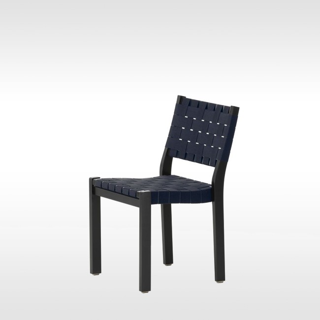 Artek stoel 611 Chair Zwart door Alvar Aalto