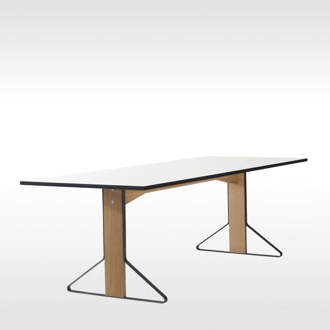 Artek tafel REB 002 Kaari Table Rectangular door Ronan & Erwan Bouroullec