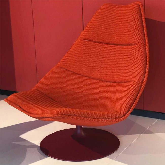 Artifort fauteuil 500 Series: F584 & F585 door Geoffrey Harcourt