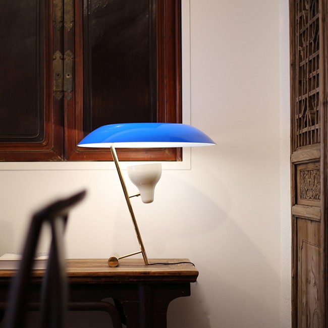 Astep tafellamp Model 548 door Gino Sarfatti