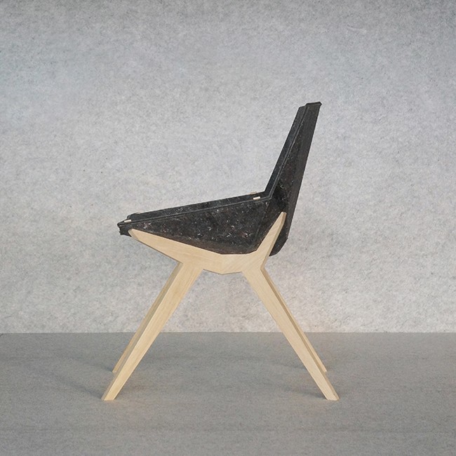 Donar stoel Nico Less W22 door Primoz Jeza Studio 