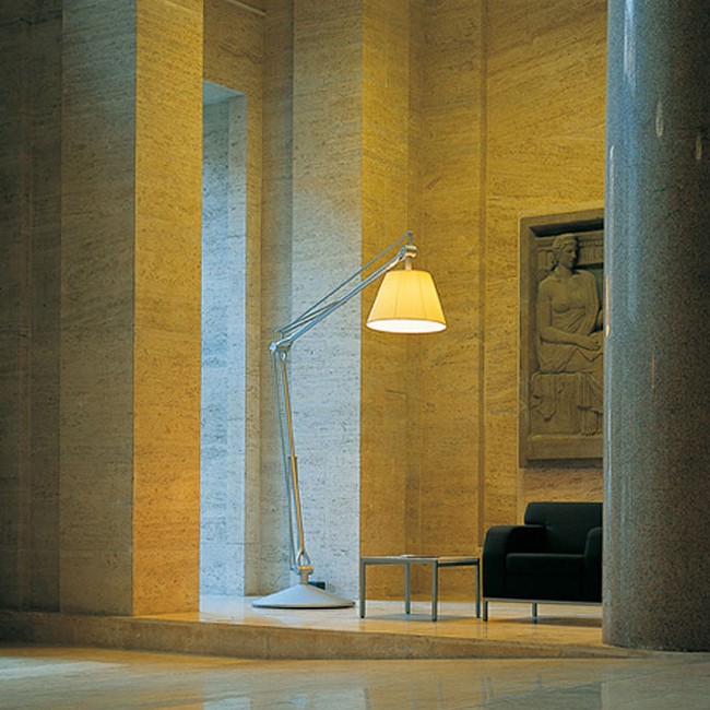 Flos vloerlamp Superarchimoon door Philippe Starck