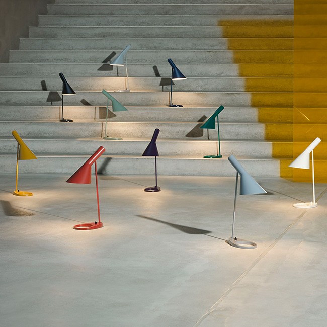 Louis Poulsen tafellamp AJ Table door Arne Jacobsen
