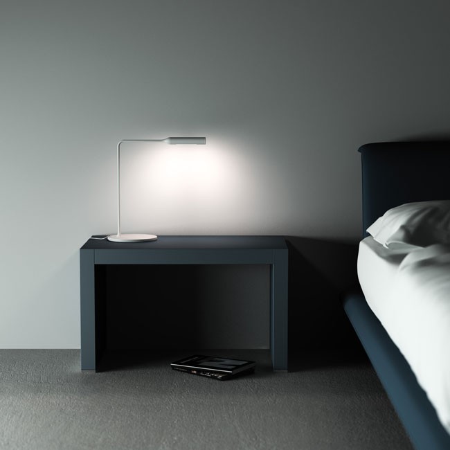 Lumina tafellamp Flo Bedside door Foster+Partners