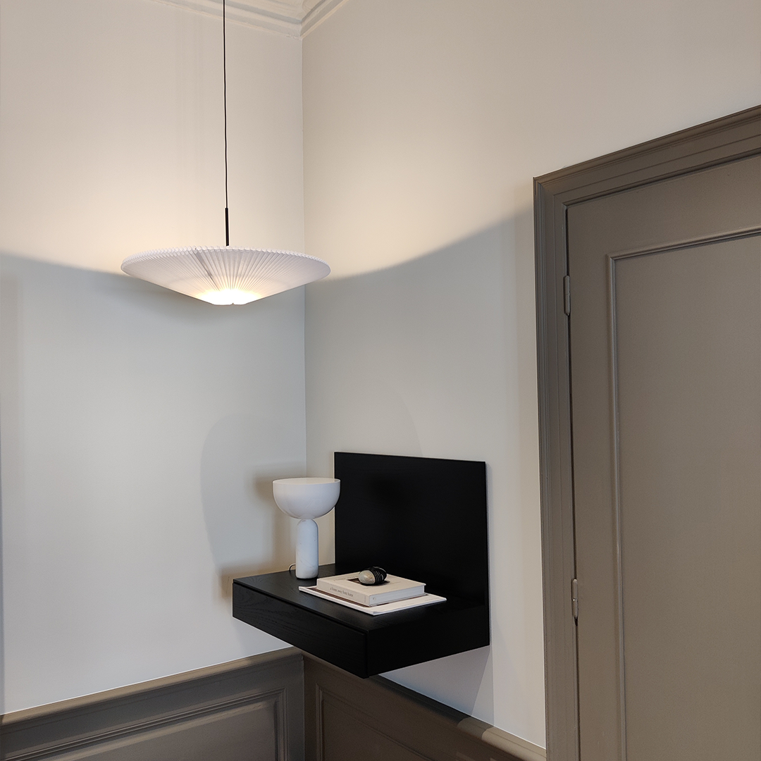 New Works hanglamp Nebra Pendant Lamp door Lukas Bazle