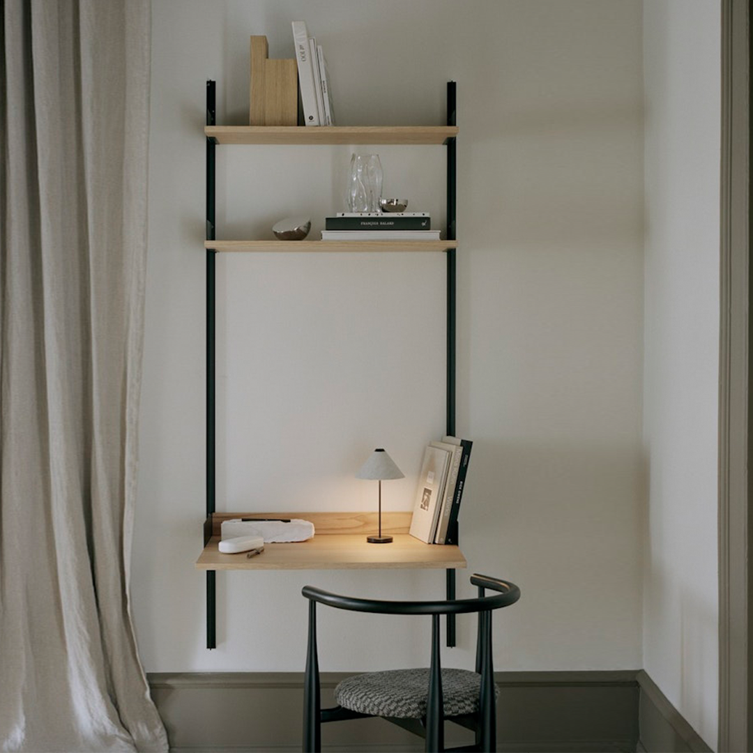 New Works portable tafellamp Brolly Portable Table Lamp Linen door Knut Bendik Humlevik