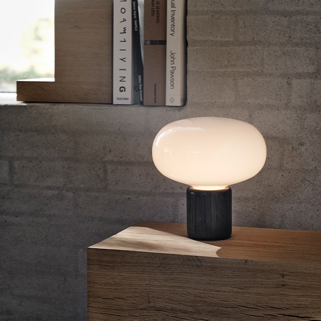 New Works tafellamp Karl-Johan Table Lamp door Signe Hytte