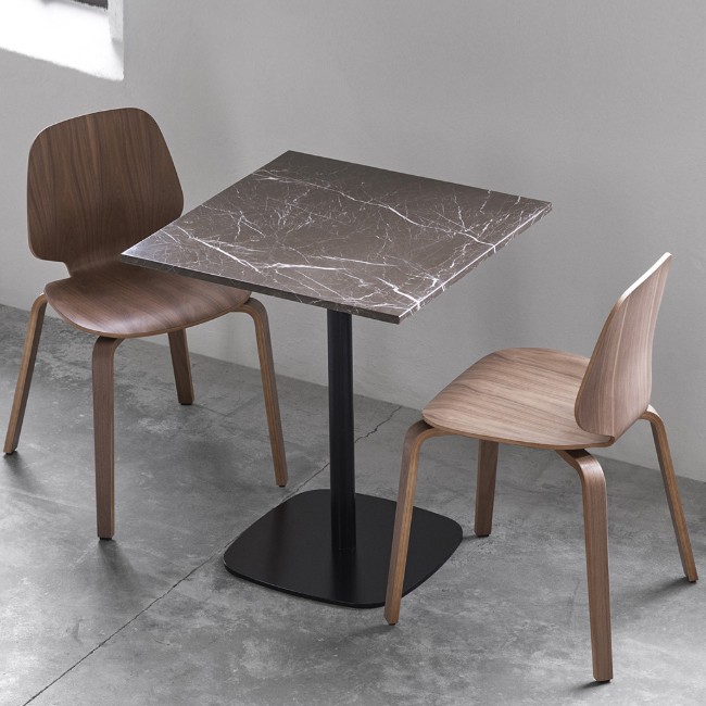 Normann Copenhagen bistrotafel Form Café Table Marble Vierkant door Simon Legald