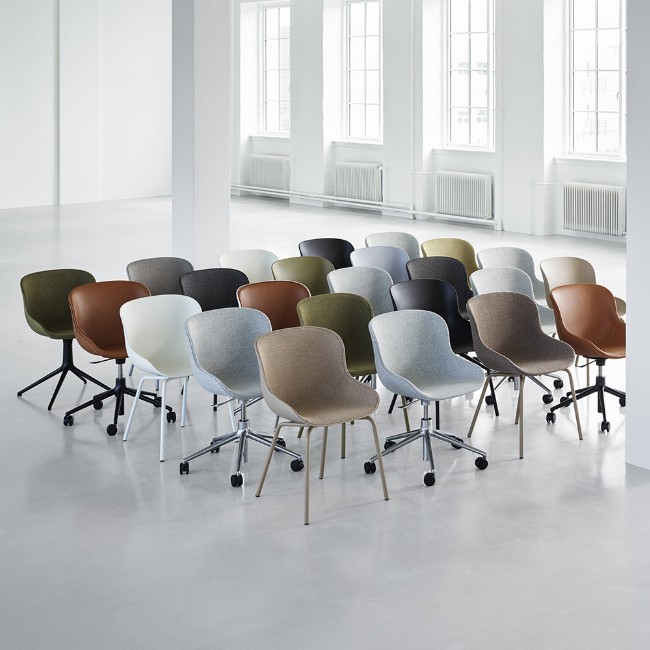 Normann Copenhagen bureaustoel Hyg Chair Swivel 5W met bekleding Textiel door Simon Legald