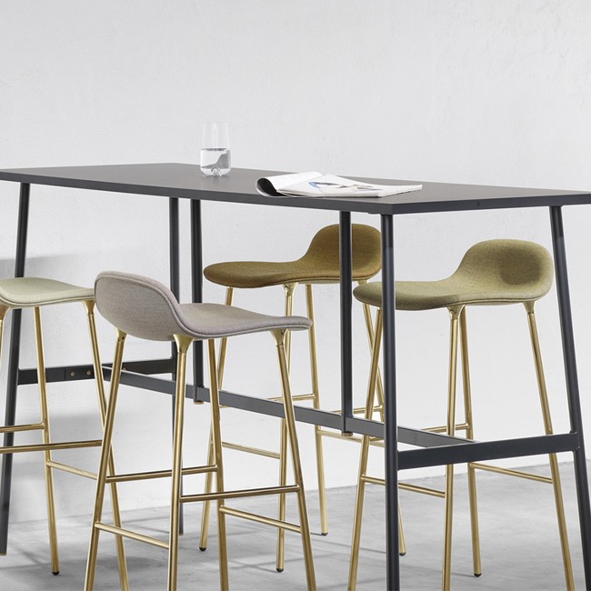 stapel hout ras Normann Copenhagen design Hoge tafels kopen? | Designlinq