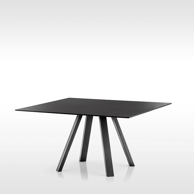 Pedrali tafel Arki Table Fenix NTM® Square Black door Pedrali R&D