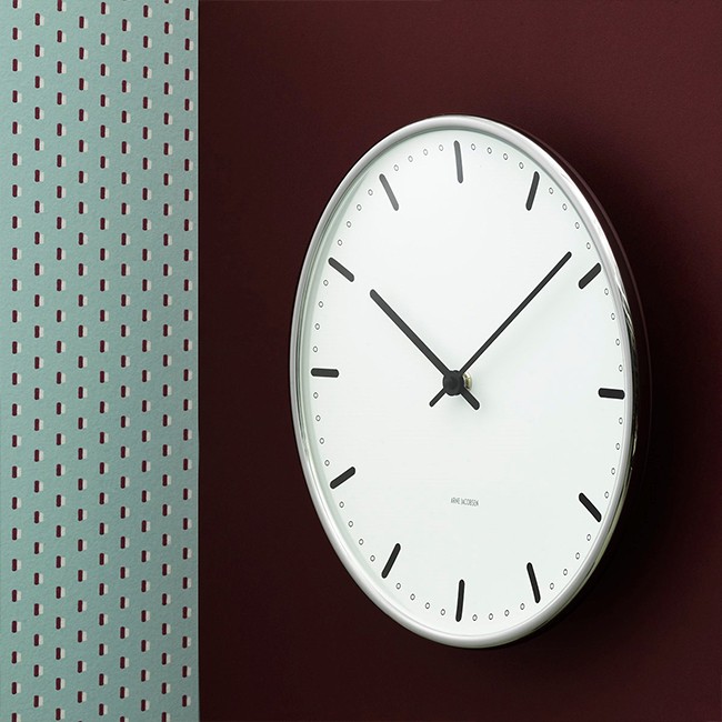 Rosendahl wandklok City Hall Wall Clock door Arne Jacobsen