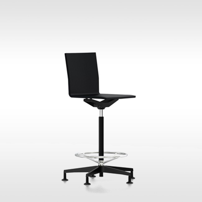Vitra bureaustoel .04 Counterstoel zonder armleuning door Maarten van Severen