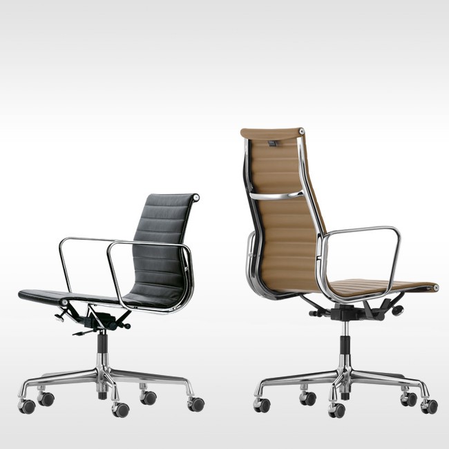 Vitra bureaustoel Aluminium Chair EA 117 leer door Charles & Ray Eames