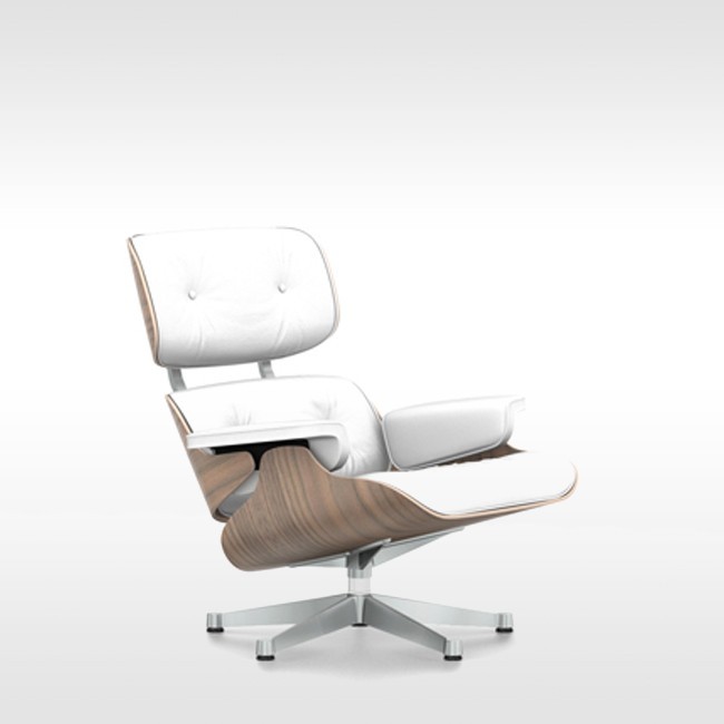 Vitra loungestoel Eames Lounge Chair wit gepigmenteerd noten door Charles & Ray Eames