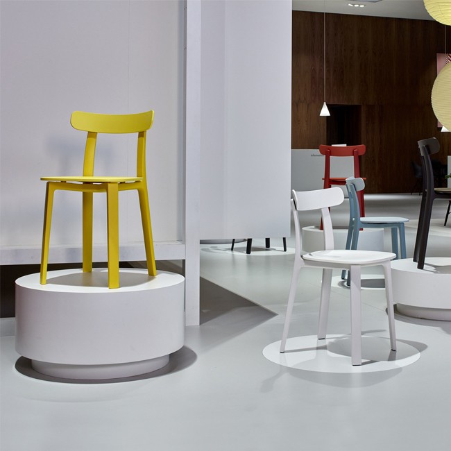 Vitra stoel All Plastic Chair door Jasper Morrison