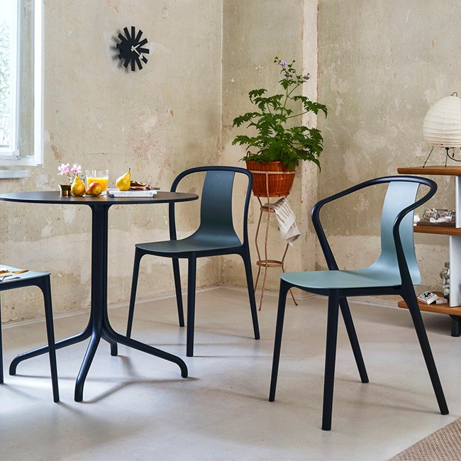 Vitra stoel Belleville Chair Plastic door Ronan & Erwan Bouroullec