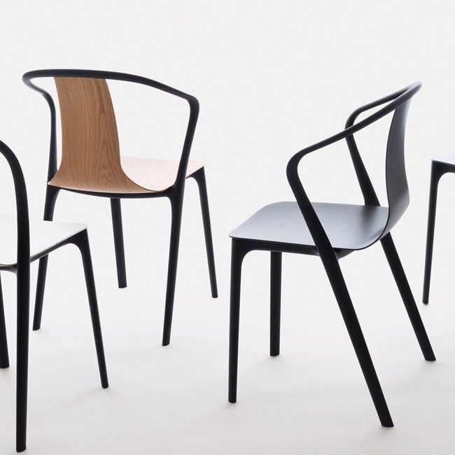 Vitra stoel Belleville Chair Wood door Ronan & Erwan Bouroullec