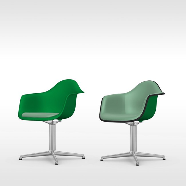 Vitra stoel Eames Plastic Armchair DAL Groen bekleed door Charles & Ray Eames