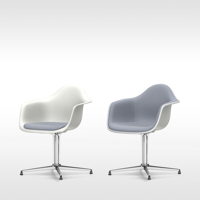 Vitra stoel Eames Plastic Armchair DAL Wit bekleed door Charles & Ray Eames