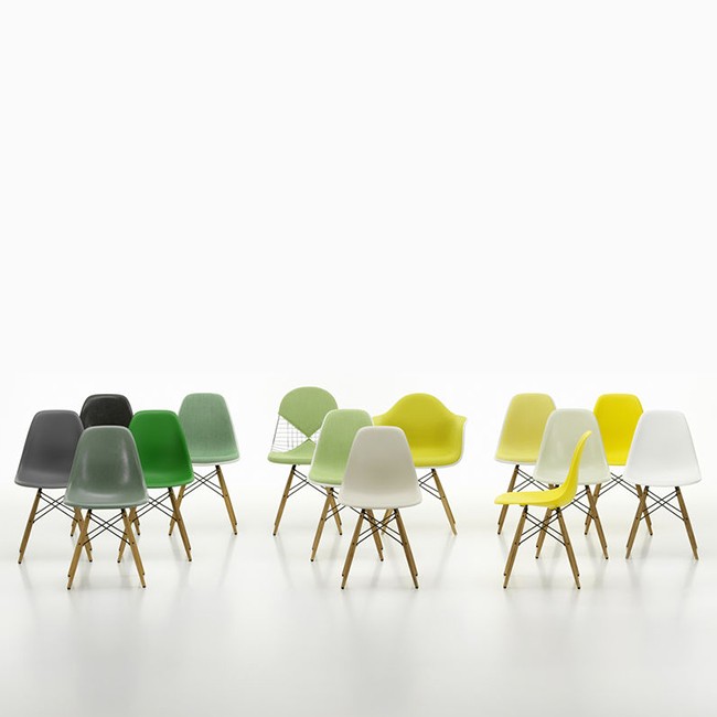 Vitra stoel Eames Plastic Chair DSW Groen bekleed door Charles & Ray Eames