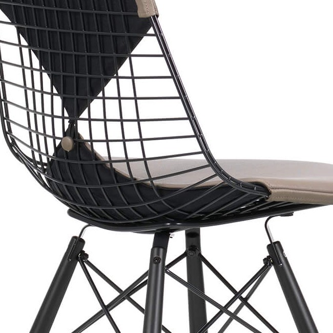  Vitra  Stoel Wire Chair DKW  2  Leer Door Charles Ray Eames 
