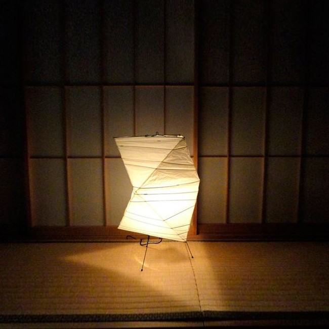 Vitra tafellamp Akari Light Sculptures 26N door Isamu Noguchi