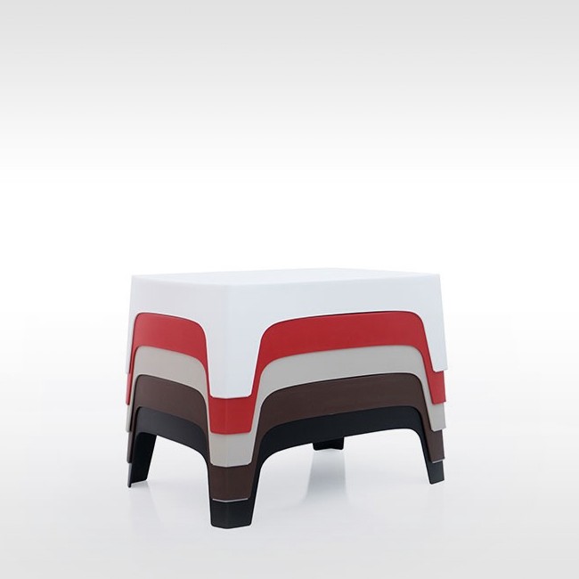 Vondom salontafel Solid Coffee Table door Stefano Giovannoni