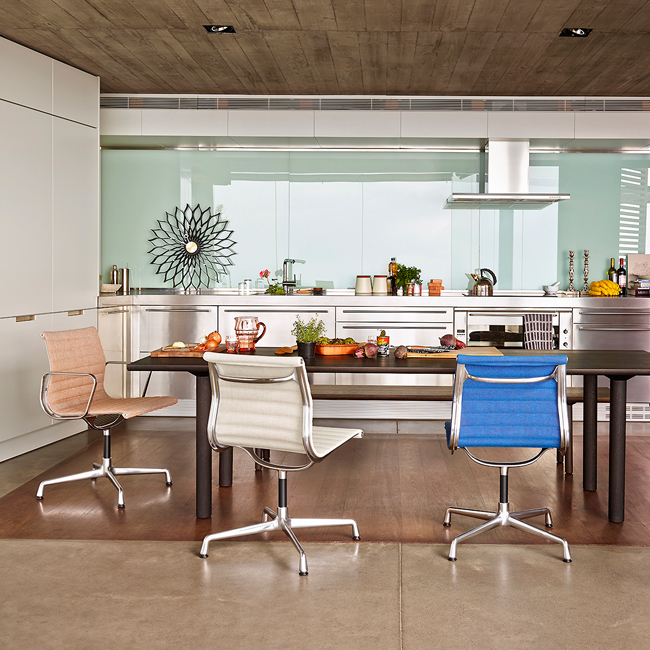 De ongewone schoonheid van Vitra Eames-meubilair