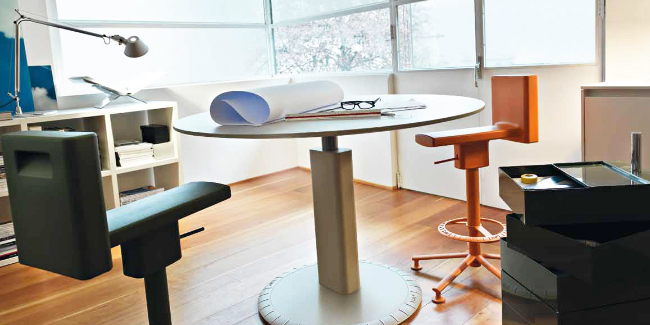 5 Design bureaustoelen met een excentriek tintje